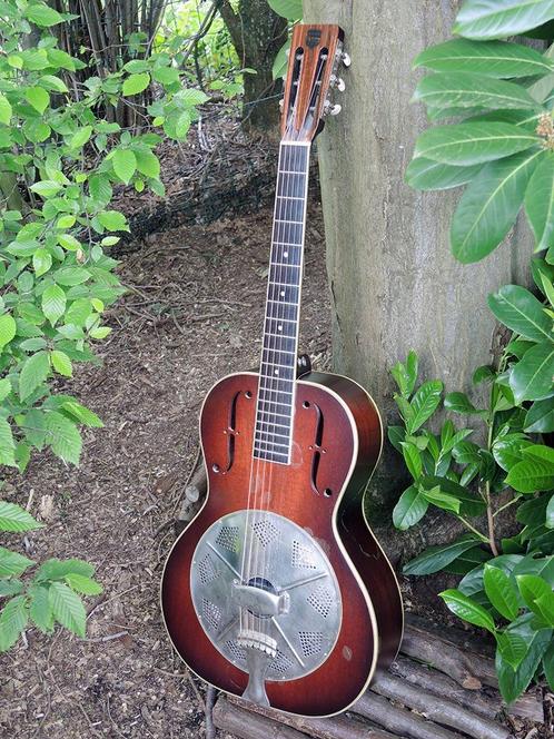 National Resophonic El Trovador resonator gitaar, Muziek en Instrumenten, Snaarinstrumenten | Gitaren | Akoestisch, Gebruikt, Resonator- of Dobrogitaar