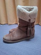 AQA Teddy Gevoerde Laarsjes Maat 39, Bruin, Lage of Enkellaarzen, AQA, Ophalen of Verzenden