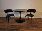 Eettafel met 2 stoelen - Stijlvol en compact!, Huis en Inrichting, Ophalen, Zo goed als nieuw, Modern, Minder dan 4 stoelen