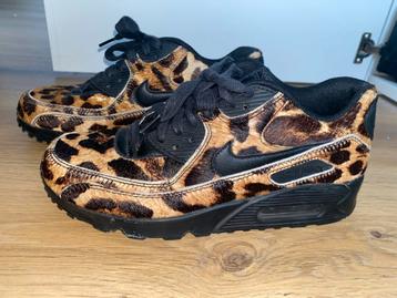 Nike Air Max 90 cheetah beschikbaar voor biedingen