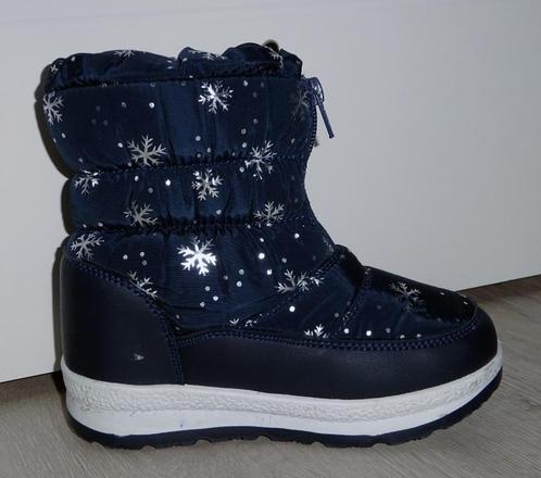 Nieuwe snowboots / winterlaarzen / sneeuwlaarzen - maat 30, Kinderen en Baby's, Kinderkleding | Schoenen en Sokken, Nieuw, Laarzen