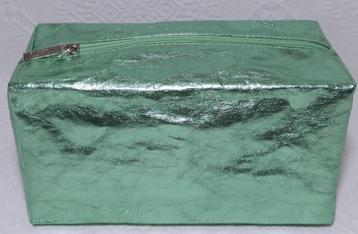 Clinique Toilettas / Beautycase Mint Groen Metallic beschikbaar voor biedingen