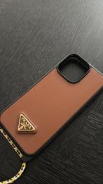 Prada telefoonhoes met koord, Ophalen of Verzenden, Zo goed als nieuw, IPhone 13