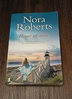 Nora Roberts - Hemel en Aarde - boek, Ophalen of Verzenden, Gelezen, Nora Roberts, Nederland