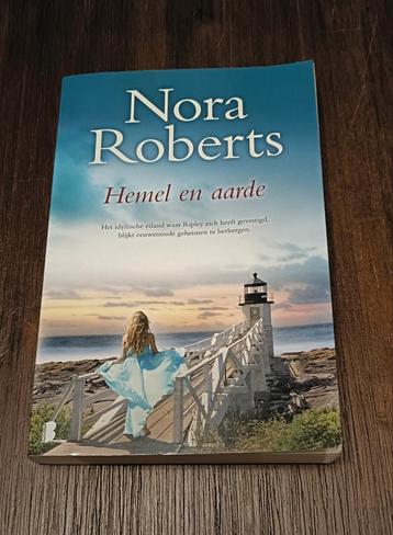 Nora Roberts - Hemel en Aarde - boek  beschikbaar voor biedingen