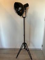 staande lamp industrieel/vintage prijs 15 euro, Gebruikt, Overige typen, E27 (groot), Industrieel