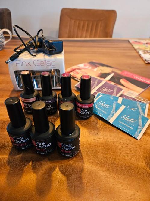 Pink Gellac starter set incl lamp en 4 kleurwn, Sieraden, Tassen en Uiterlijk, Uiterlijk | Cosmetica en Make-up, Gebruikt, Make-up