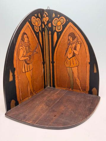 Antieke hoekplank 1890-1910 beschikbaar voor biedingen