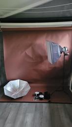 Studioachtergrond systeem met studioflitser, Ophalen, Gebruikt, Complete fotostudio