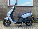 Nieuwe Peugeot kisbee rs nardo grey 45 of 25 kilometer, Fietsen en Brommers, Scooters | Peugeot, Ophalen of Verzenden, Nieuw, Overige modellen