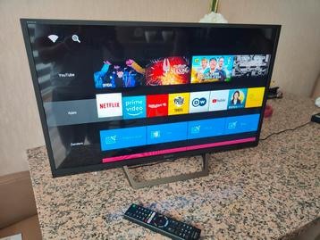 32 inch Sony bravia smart tv. beschikbaar voor biedingen
