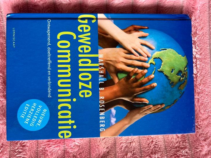 Geweldloze Communicatie - Rosenberg, Boeken, Psychologie, Zo goed als nieuw, Overige onderwerpen, Ophalen of Verzenden