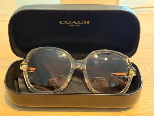 ️ Coach HC8360U CH557 T Zonnebril – Tweedehands in Perfect, Sieraden, Tassen en Uiterlijk, Zonnebrillen en Brillen | Dames, Zo goed als nieuw