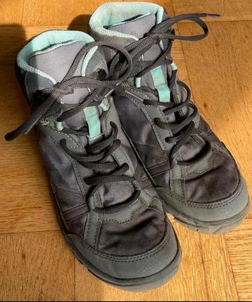 Quechua bergschoenen 38 berg schoenen hiking 12 beschikbaar voor biedingen