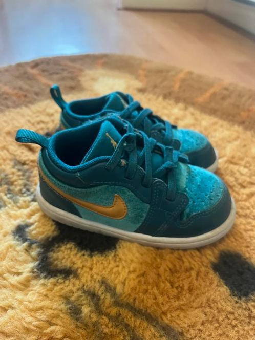 Nike Jordan Low Alt SE easy on / maat 25 (14cm), Kinderen en Baby's, Babykleding | Schoentjes en Sokjes, Gebruikt, Jongetje of Meisje