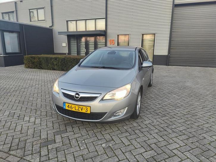 Opel Astra 1.6 Edition Bj 2010, Auto's, Opel, Bedrijf, Astra, ABS, Airbags, Airconditioning, Boordcomputer, Cruise Control, Elektrische buitenspiegels