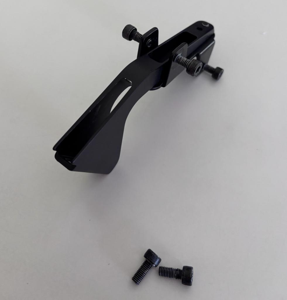 Canyon　GP0376-01　SpeedmaxTriBottleHolder Garmin Mount BA Garmin Mount Canyon GP0376-01 Speedmax Tri