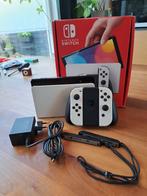 Nintendo switch oled in originele doos, Ophalen of Verzenden, Zo goed als nieuw, Met 1 controller, Switch OLED