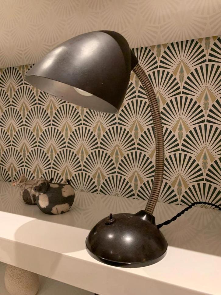 Retro / vintage Eric Kirkman Cole Bakeliet Bureau-tafellamp, Huis en Inrichting, Lampen | Tafellampen, Gebruikt, Minder dan 50 cm