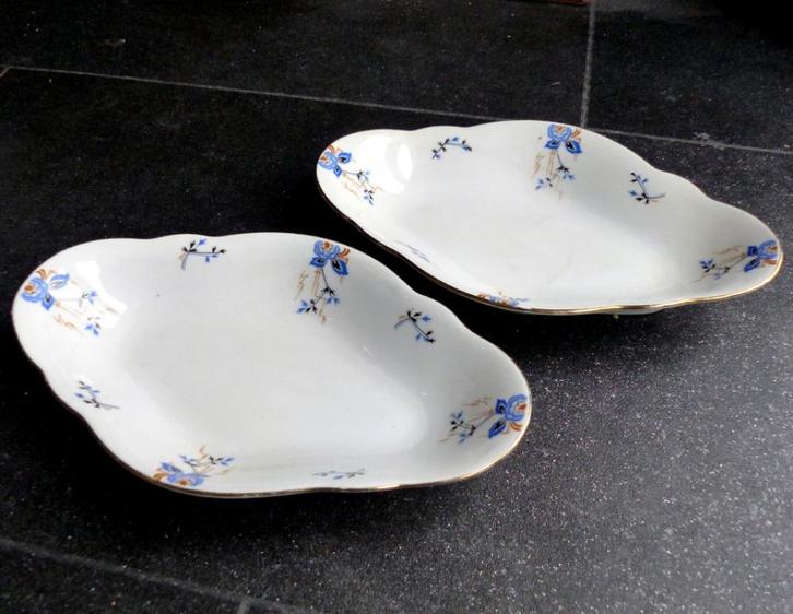 Antieke schaaltjes vleesschaaltjes blauw decor Chinees?, Huis en Inrichting, Keuken | Servies, Gebruikt, Schaal of Schalen, Overige stijlen