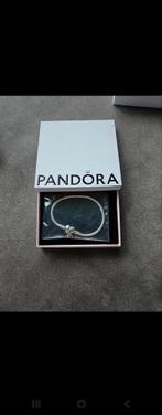 Pandora armband, Nieuw, Ophalen of Verzenden, Met bedels of kralen, Zilver