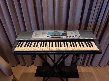 Yamaha PSR-225GM Keyboard + Standaard beschikbaar voor biedingen