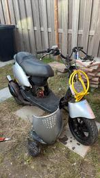 stunt zip 50 h2o dd, Fietsen en Brommers, Scooters | Piaggio, Ophalen, Zip, Zo goed als nieuw, Benzine