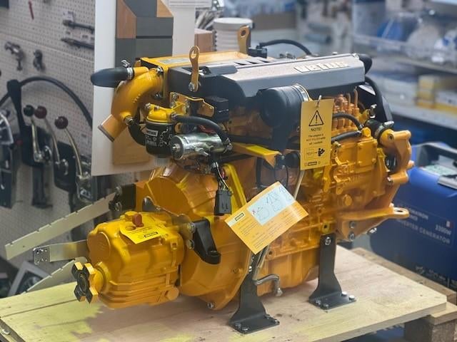 Vetus Diesel 33, 42, of 52 pk -> Klaas Mulder Watersport, Ophalen, Nieuw, Motor en Techniek