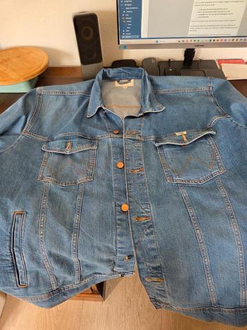 Wrangler spijkerjas 4xl beschikbaar voor biedingen
