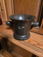 Antieke  Vijzel 22 cm bij 27 cm, Ophalen of Verzenden