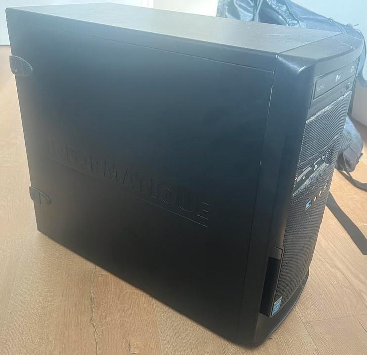 (oude) PC, Intel I5-4460 + AMD Radeon R9, Computers en Software, Desktop Pc's, Gebruikt, 3 tot 4 Ghz, HDD, SSD, 8 GB, Met videokaart