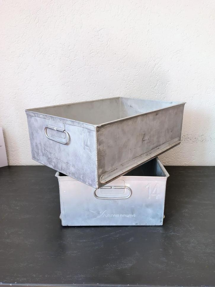 Vliegtuig trolley metalen lades KSSU, Verzamelen, Luchtvaart en Vliegtuigspotten, Gebruikt, Overige typen, Ophalen of Verzenden