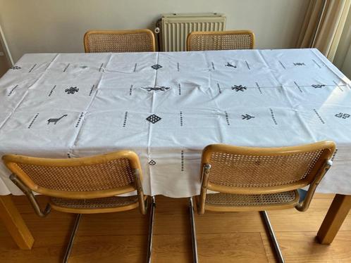 Uniek handgeweven & geborduurd tafelkleed 8 pers.uit Afrika, Huis en Inrichting, Tafelkleden, Zo goed als nieuw, Rechthoek, Binnen