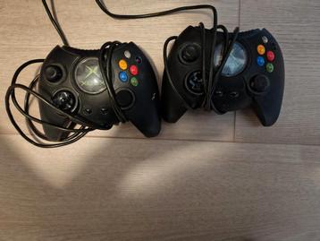 Xbox Original Controllers beschikbaar voor biedingen