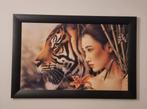 Schilderij tijger / mooie vrouw, Huis en Inrichting, Woonaccessoires | Schilderijen, Tekeningen en Foto's, Ophalen, Zo goed als nieuw