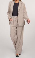 Yaya nieuwe prachtige gestreepte broek maat 38, Kleding | Dames, Maat 38/40 (M), Beige, Nieuw, Ophalen of Verzenden