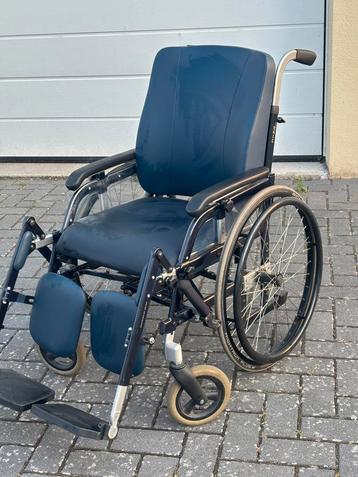 Zeer luxe Rolstoel geschikt voor langdurig gebruik beschikbaar voor biedingen