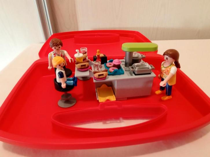 Playmobil 9543 gezinskeuken in koffer compleet, Kinderen en Baby's, Speelgoed | Playmobil, Zo goed als nieuw, Complete set, Ophalen of Verzenden
