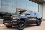 Dodge Ram 1500 5.7 V8 4x4 Crew Cab Laramie Verhoogd | Harman, Auto's, Dodge, Gebruikt, 5654 cc, 402 pk, Zwart