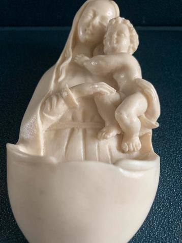 Fraai brocante Italaans wijwatervaatje beschikbaar voor biedingen