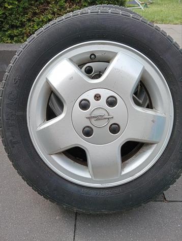 Banden met velg Opel Corsa beschikbaar voor biedingen