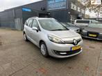 Renault Grand Scénic 1.2 TCe Bose | 6bak | navi | nieuwe ap, Auto's, Voorwielaandrijving, Euro 5, Gebruikt, 4 cilinders