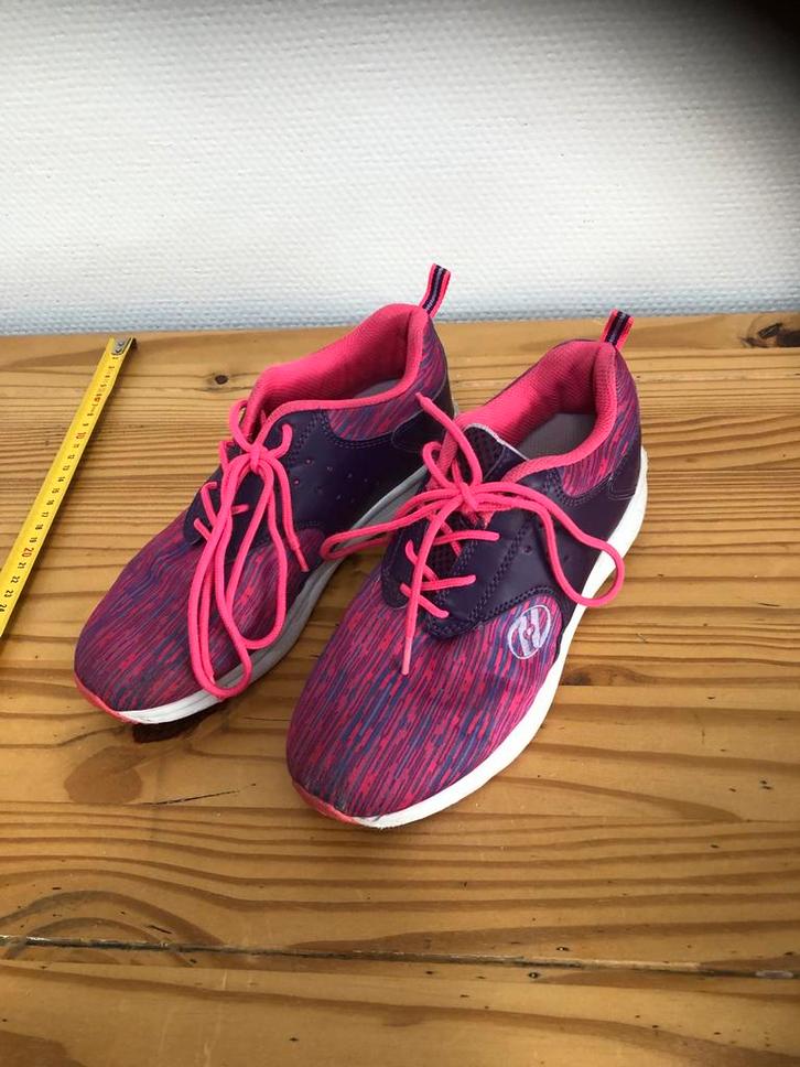 Heelys rolschoenen maat 36,5, Kinderen en Baby's, Kinderkleding | Schoenen en Sokken, Gebruikt, Overige typen, Meisje, Ophalen of Verzenden