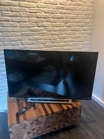 Toshiba 43 inch tv beschikbaar voor biedingen