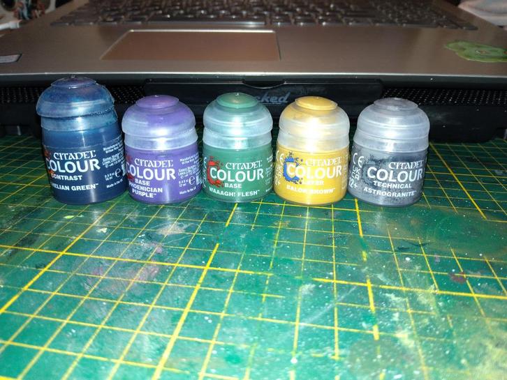 Citadel verf, minstens halfvol, Hobby en Vrije tijd, Wargaming, Gebruikt, Overige soorten, Toebehoren, Ophalen of Verzenden