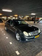 Mercedes-Benz E-Klasse 3.2 E320 Sedan AUT 2002 Grijs, Auto's, Mercedes-Benz, Zwart, Particulier, 6 cilinders, 750 kg