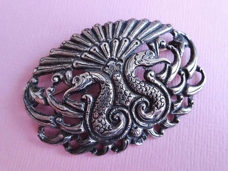 jwg Grote Art Nouveau Djokja zilver pauw vogel broche antiek, Sieraden, Tassen en Uiterlijk, Antieke sieraden, Broche, Zilver