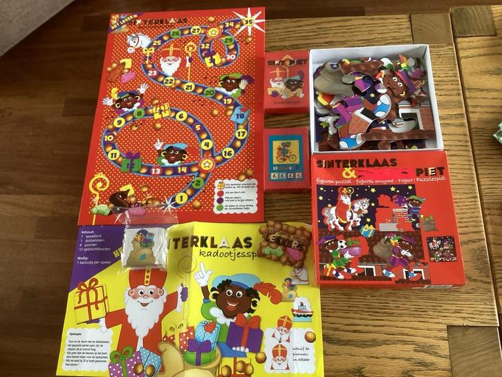 Sinterklaas pakket,kadootjes spel,zwarte piet kwartet 2x,puz, Diversen, Sinterklaas, Zo goed als nieuw, Ophalen of Verzenden