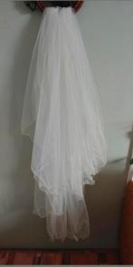 Nieuwe middellange bruidssluier met gouden rand, Wit, Ophalen of Verzenden, Accessoires, Nieuw