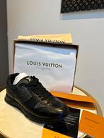 LOUIS VUITTON RUNEAWAY BLACK EDITION, Ophalen of Verzenden, Zo goed als nieuw, Louis Vuitton, Sportschoenen